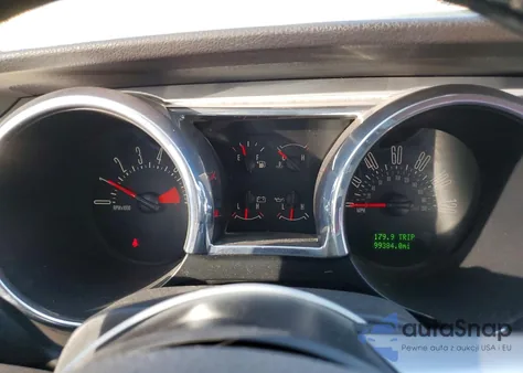 2009 Ford Mustang z USA, uszkodzony, nr VIN 1ZVHT80N895137544